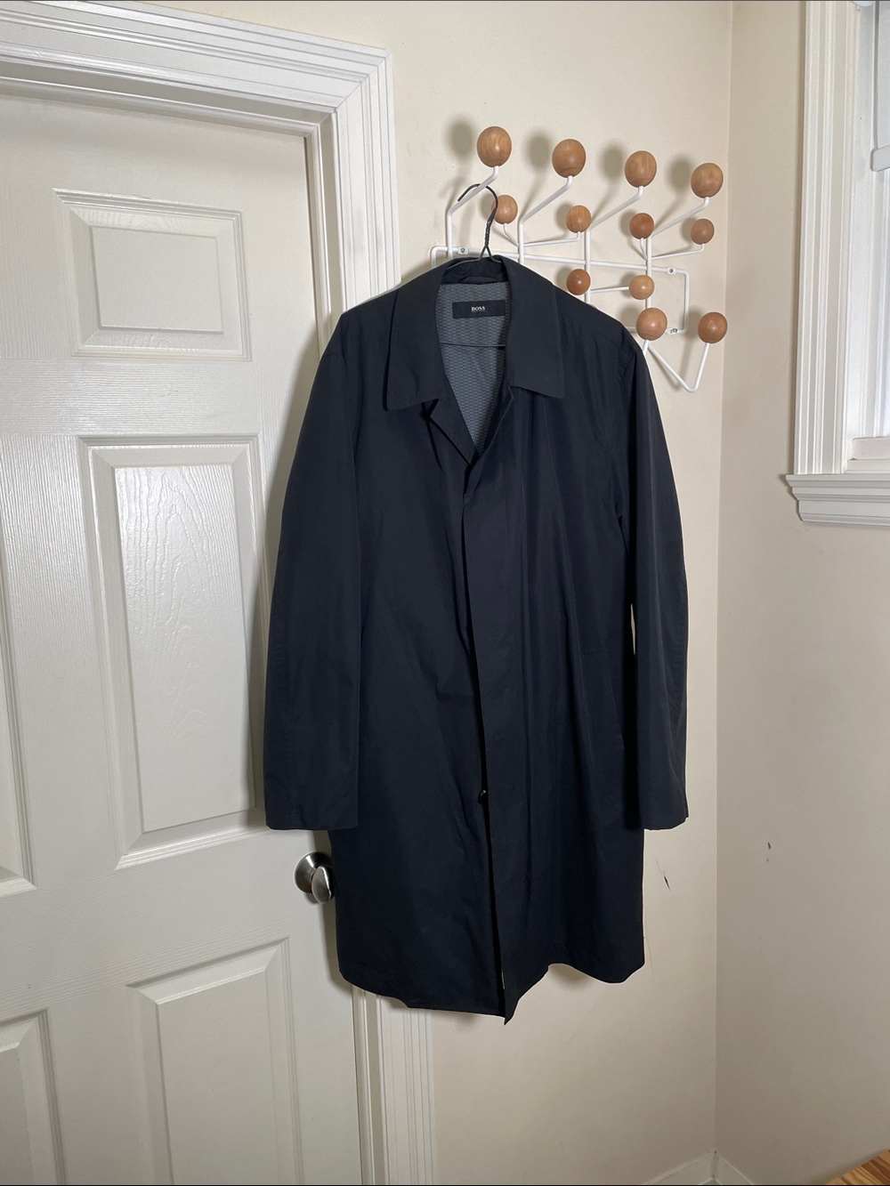 Hugo Boss Old Money Light Weight Trench Coat - Black - L